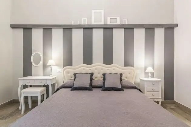 Comfort Tek Büyük Yataklı Oda, Banyolu/Duşlu (Cicerenella)