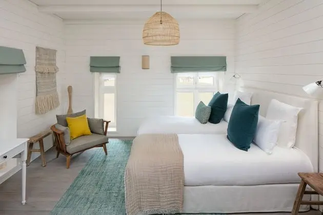 Deluxe Tek Büyük veya İki Ayrı Yataklı Oda, Kısmi Deniz Manzaralı (Poternes)