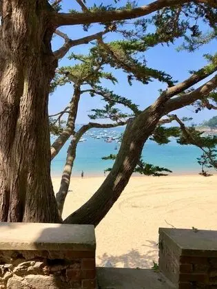 Superior Tek Büyük veya İki Ayrı Yataklı Oda, Kısmi Deniz Manzaralı (Poternes)