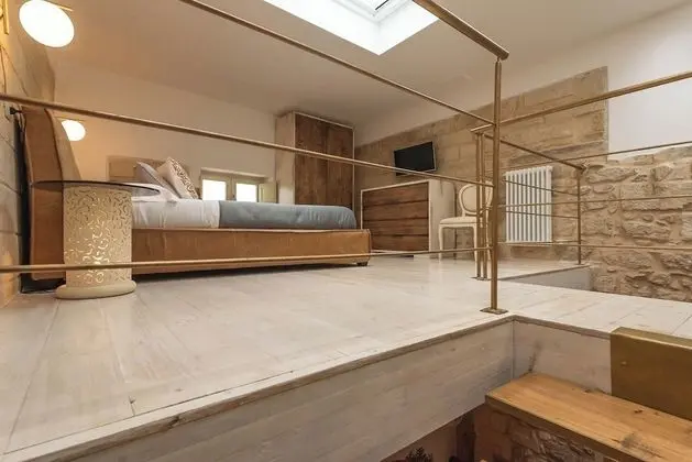 Junior Stüdyo Süit