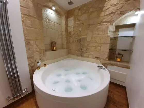 Junior Stüdyo Süit