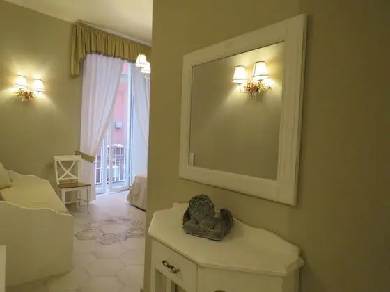 Deluxe Üç Kişilik Oda