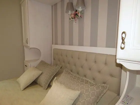 Deluxe Üç Kişilik Oda