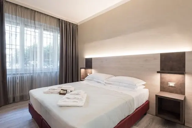 City Tek Büyük veya İki Ayrı Yataklı Oda, 1 Büyük (Queen) Boy Yatak