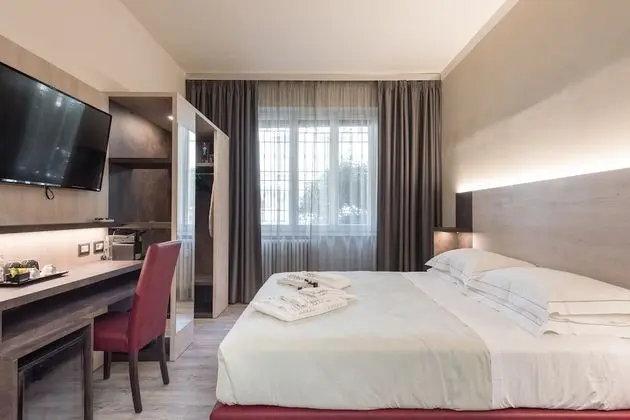 City Tek Büyük veya İki Ayrı Yataklı Oda, 1 Büyük (Queen) Boy Yatak