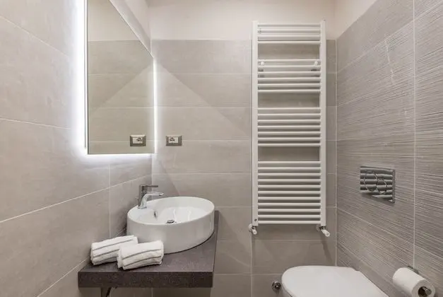 City Tek Büyük veya İki Ayrı Yataklı Oda, 1 Büyük (Queen) Boy Yatak