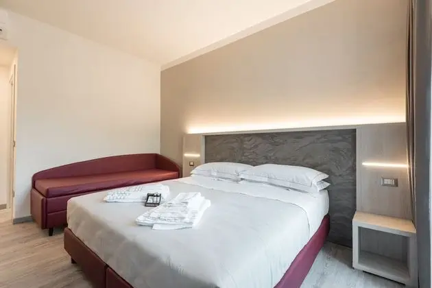 Comfort Tek Büyük veya İki Ayrı Yataklı Oda