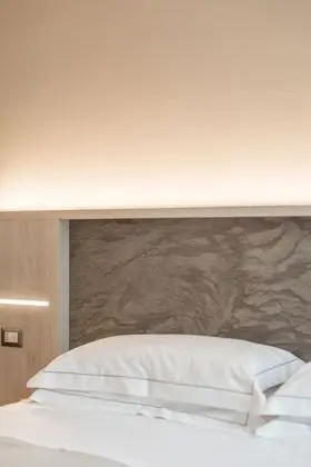 Comfort Tek Büyük veya İki Ayrı Yataklı Oda