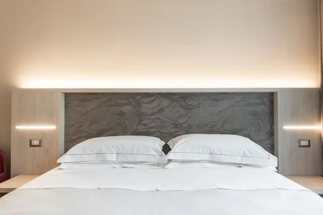 Comfort Tek Büyük veya İki Ayrı Yataklı Oda