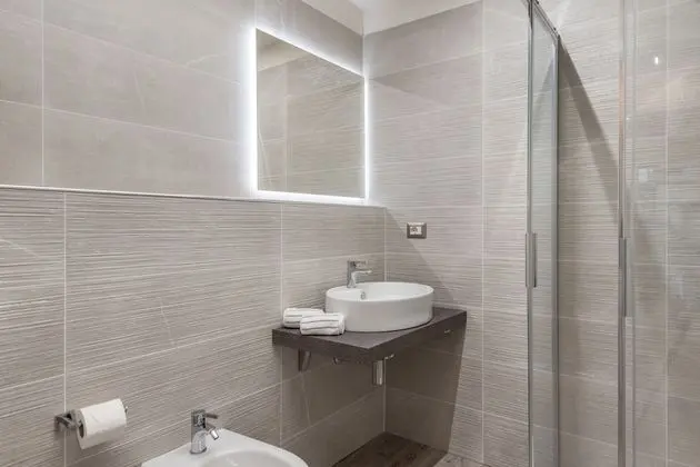 Comfort Tek Büyük veya İki Ayrı Yataklı Oda