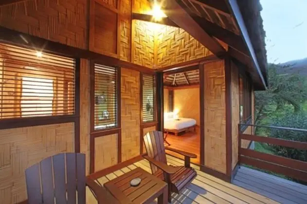 Bungalov, Koy Manzaralı