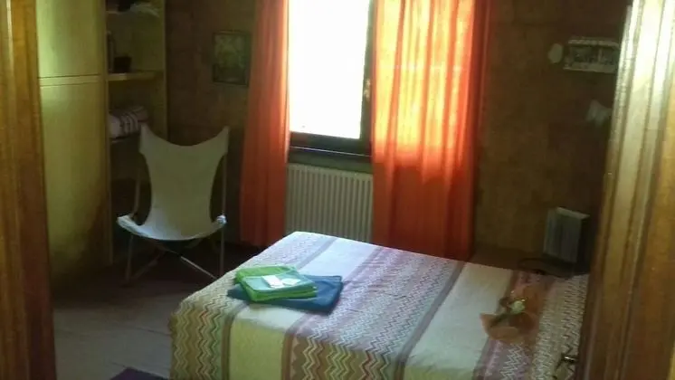 Tek Kişilik Oda, Ortak Banyo