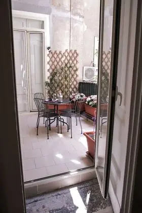 Deluxe Tek Büyük veya İki Ayrı Yataklı Oda (Garden view)