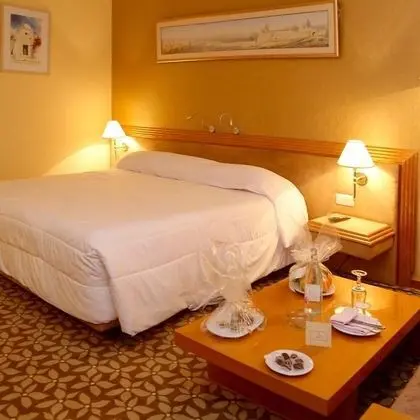 Deluxe Üç Kişilik Oda, Deniz Manzaralı
