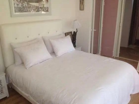 Comfort Stüdyo, 1 Büyük (Queen) Boy Yatak, Sigara İçilmez, Bahçe Manzaralı