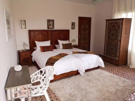 Comfort Stüdyo, 1 Büyük (Queen) Boy Yatak, Sigara İçilmez, Bahçe Manzaralı