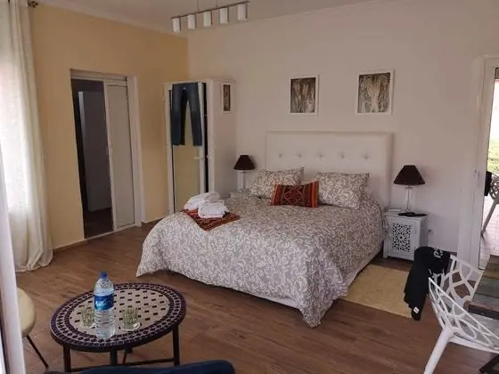 Comfort Stüdyo, 1 Büyük (Queen) Boy Yatak, Sigara İçilmez, Bahçe Manzaralı