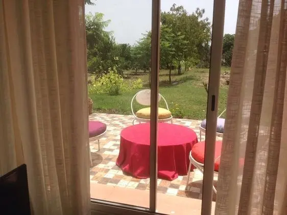 Comfort Stüdyo, 1 Büyük (Queen) Boy Yatak, Sigara İçilmez, Bahçe Manzaralı