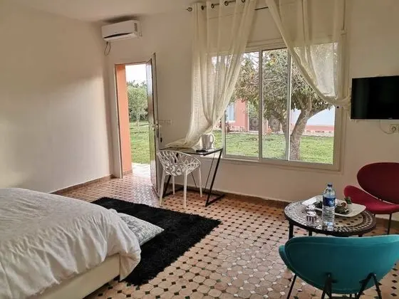 Comfort Stüdyo, 1 Büyük (Queen) Boy Yatak, Sigara İçilmez, Bahçe Manzaralı