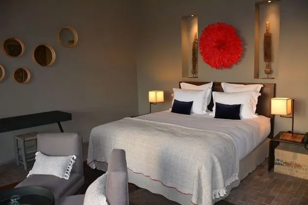 Luxury Tek Büyük Yataklı Oda