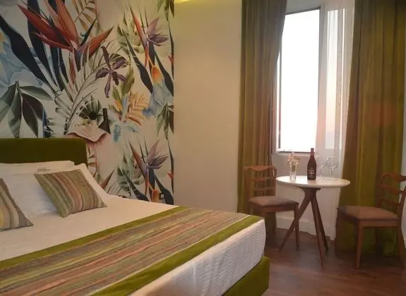 Deluxe Tek Büyük Yataklı Oda, Deniz Manzaralı