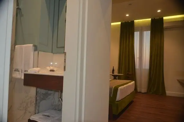 Deluxe Tek Büyük Yataklı Oda, Deniz Manzaralı