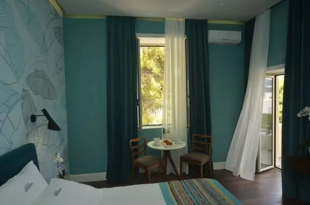Deluxe Tek Büyük Yataklı Oda, Deniz Manzaralı
