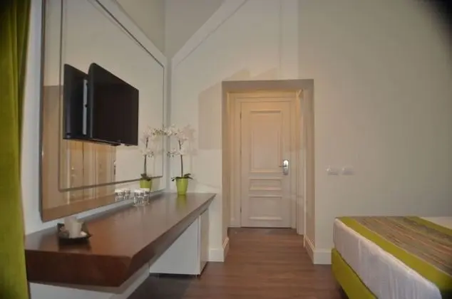 Deluxe Tek Büyük Yataklı Oda, Deniz Manzaralı