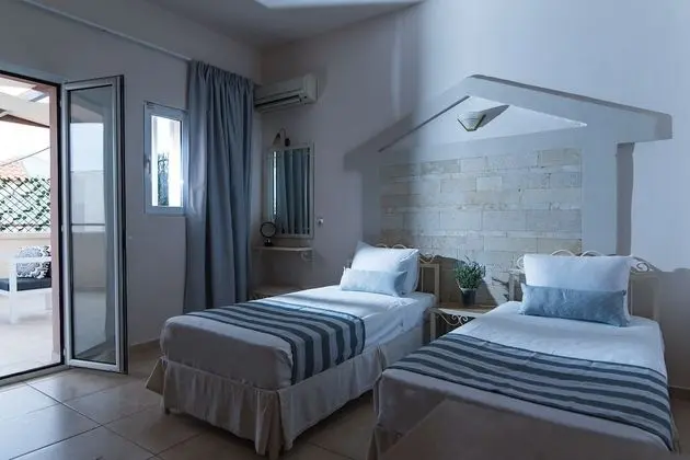 Superior Double Studio with Pool View
