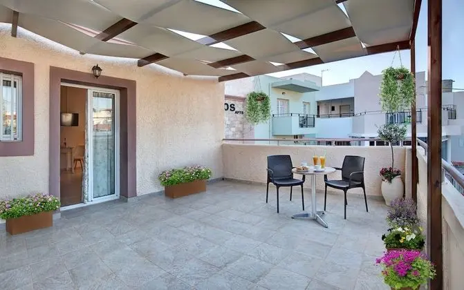 Superior Double Studio with Pool View