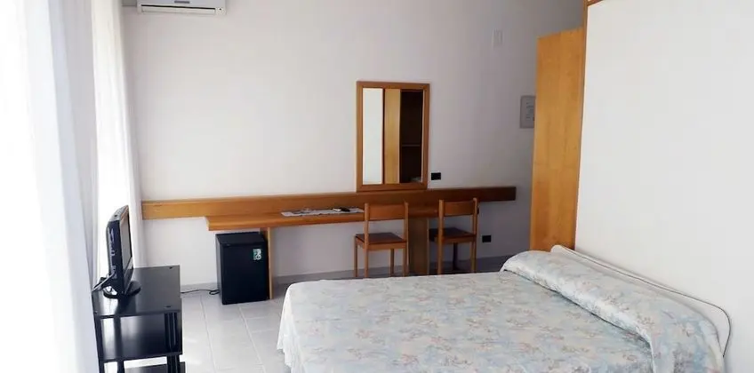 Tek Büyük Yataklı Oda, Birden Çok Yatak