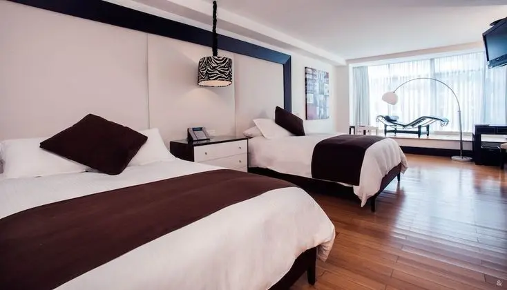 Junior Süit, 2 Çift Kişilik Yatak