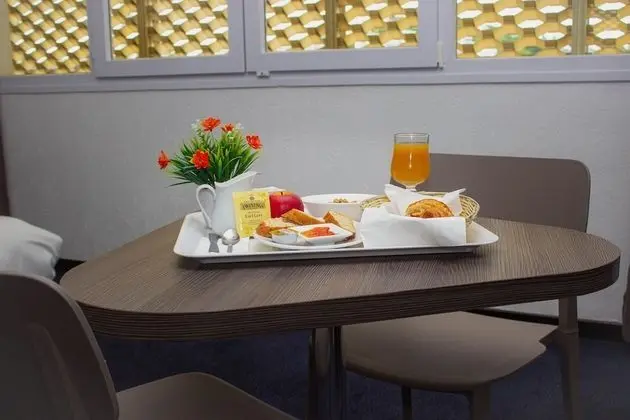 Deluxe Dört Kişilik Oda