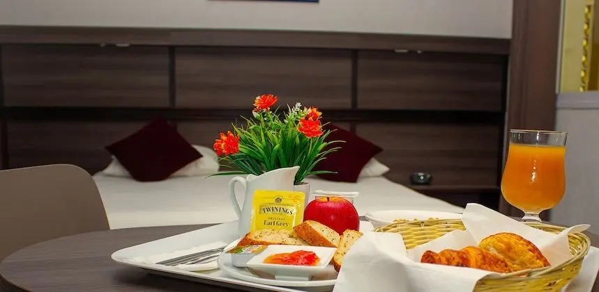Deluxe Dört Kişilik Oda