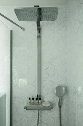 Tek Büyük Yataklı Oda, Şehir Manzaralı