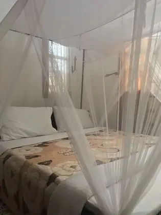 Standard Tek Büyük Yataklı Oda, Özel Banyo, Zemin Kat