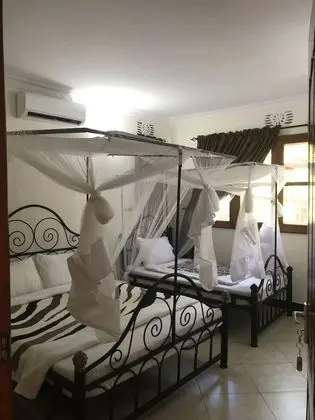 Standard Üç Kişilik Oda, Birden Çok Yatak