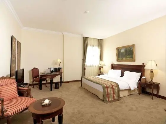 Prestige Suite