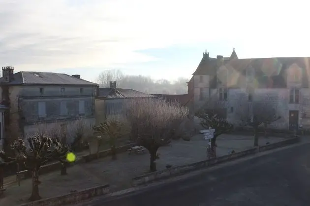 Tek Büyük Yataklı Oda, Şehir Manzaralı (La Place )