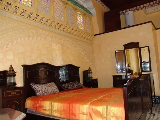 Classic Tek Büyük Yataklı Oda (Coriandre)