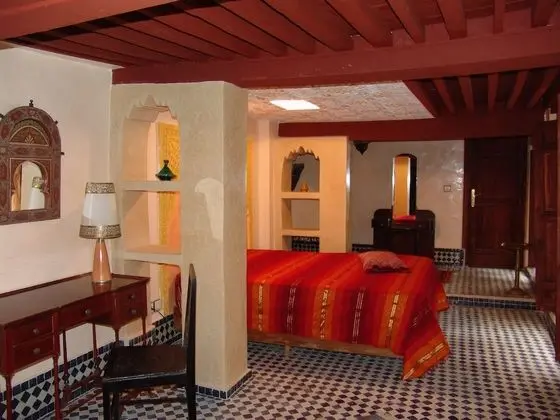 Classic Tek Büyük Yataklı Oda (Sesame)