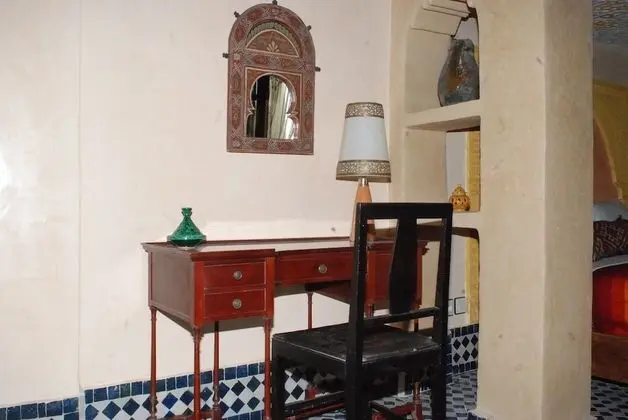 Classic Tek Büyük Yataklı Oda (Sesame)