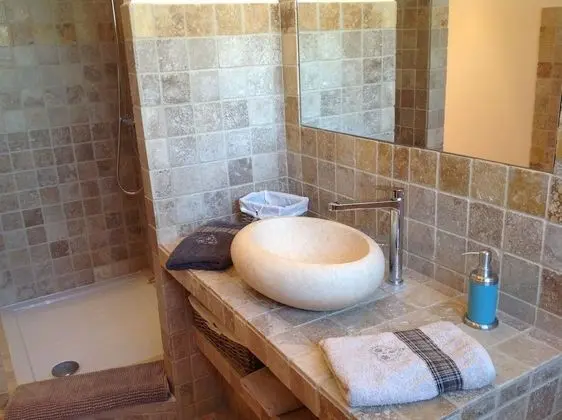 Tek Büyük Yataklı Oda (Mimosa)