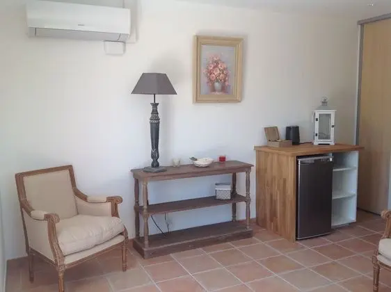 Tek Büyük Yataklı Oda (Passiflore)