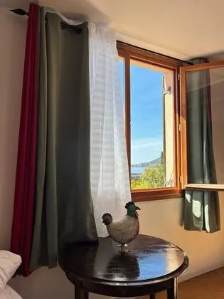 Standard Tek Büyük Yataklı Oda, Özel Banyo, Deniz Manzaralı