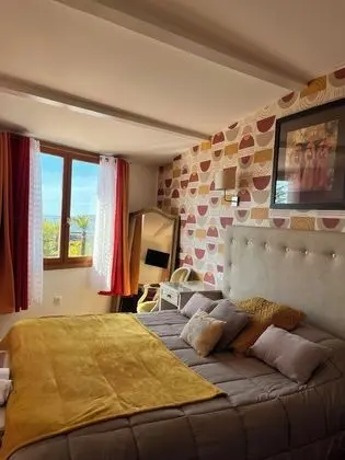 Standard Tek Büyük Yataklı Oda, Özel Banyo, Deniz Manzaralı