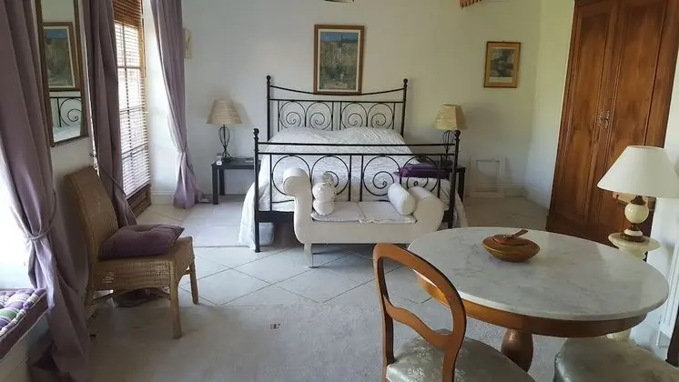 Superior Tek Büyük veya İki Ayrı Yataklı Oda