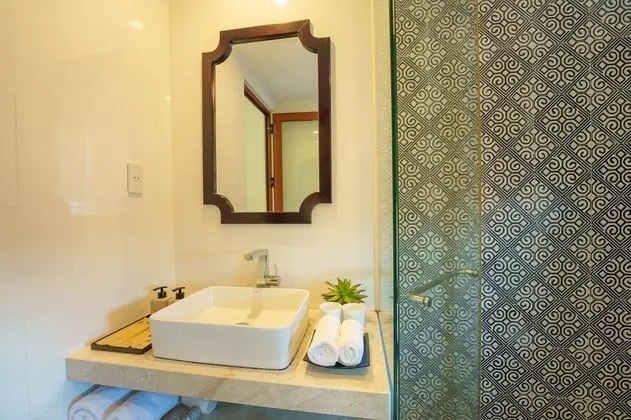 Deluxe Tek Büyük Yataklı Oda, Nehir Manzaralı