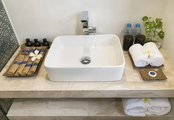 Deluxe Tek Büyük Yataklı Oda, Nehir Manzaralı