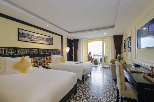 Deluxe Oda, Balkon, Bahçe Manzaralı
